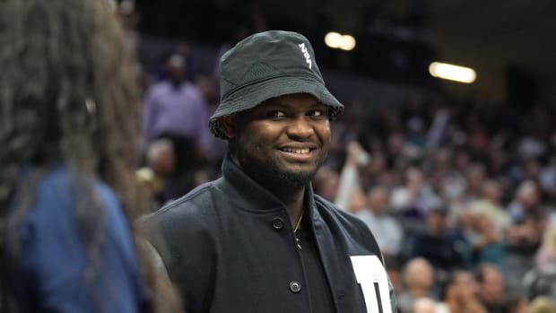 Zion Williamson wears Air Jordan 12 'Game Royal' at NBA Summer League.
